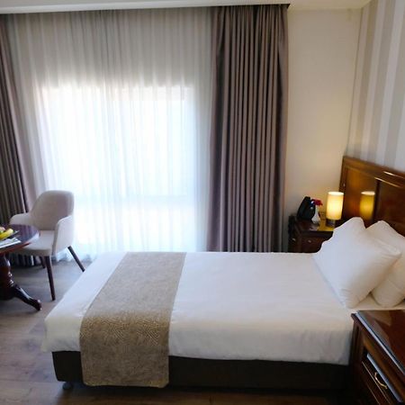 Christmas Hotel - エルサレム エクステリア 写真